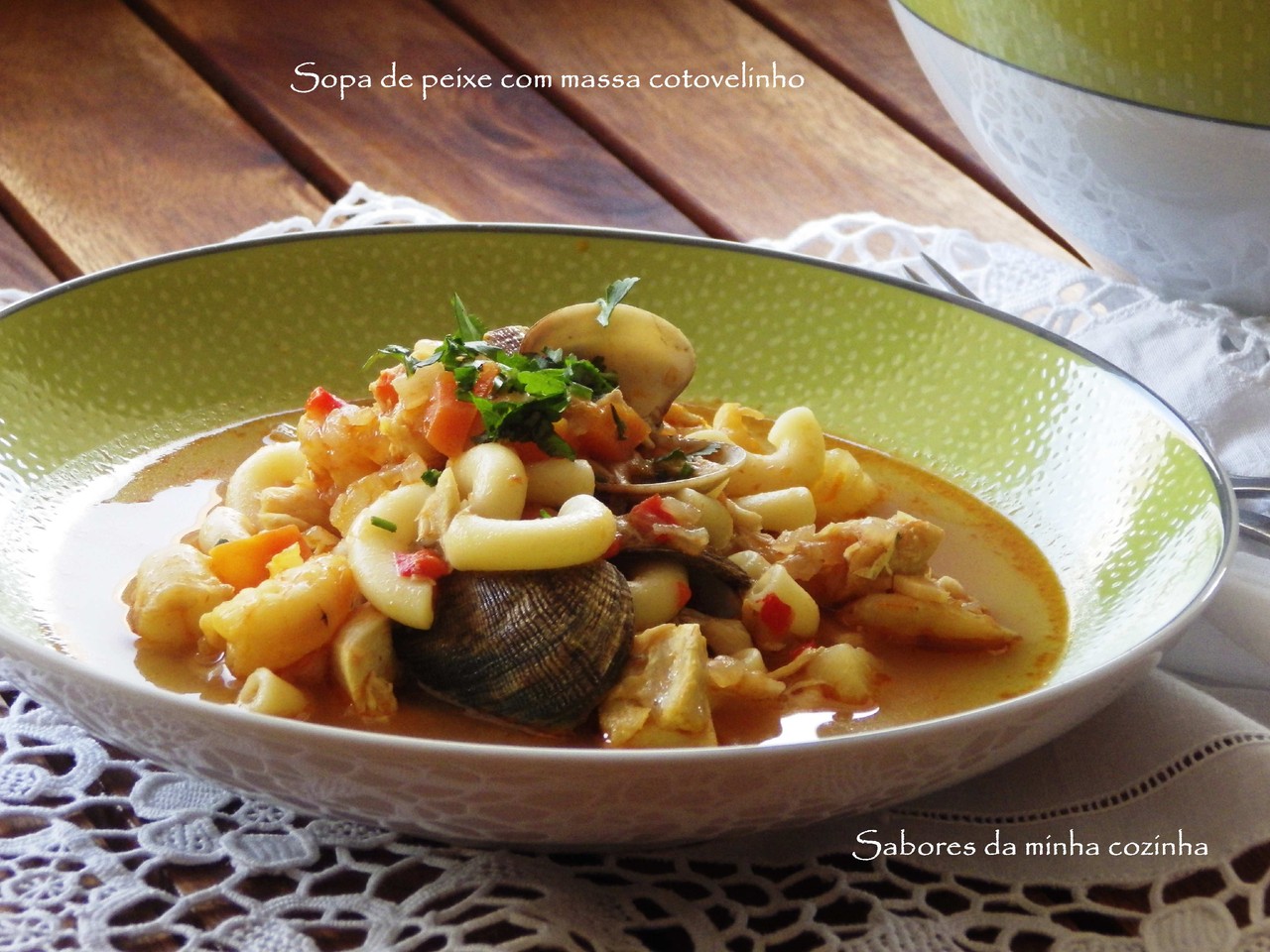 IMGP4362-Sopa de peixe com massa cotovelinho-Blog.