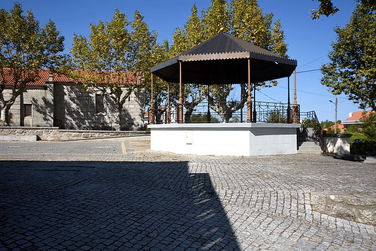 Vila do Touro (Sabugal) '20 0011.jpg