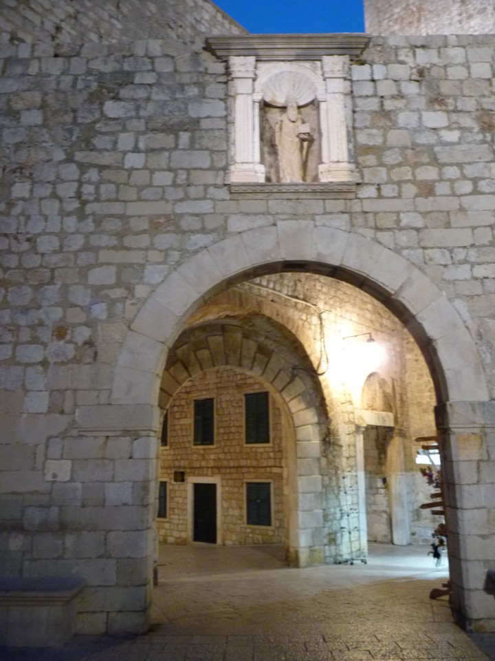 Dubrovnik à noite (4).JPG