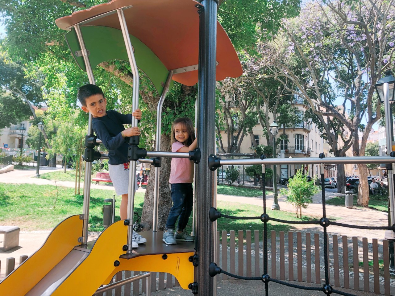 últimos dias em bruxelas, emigrar com crianças