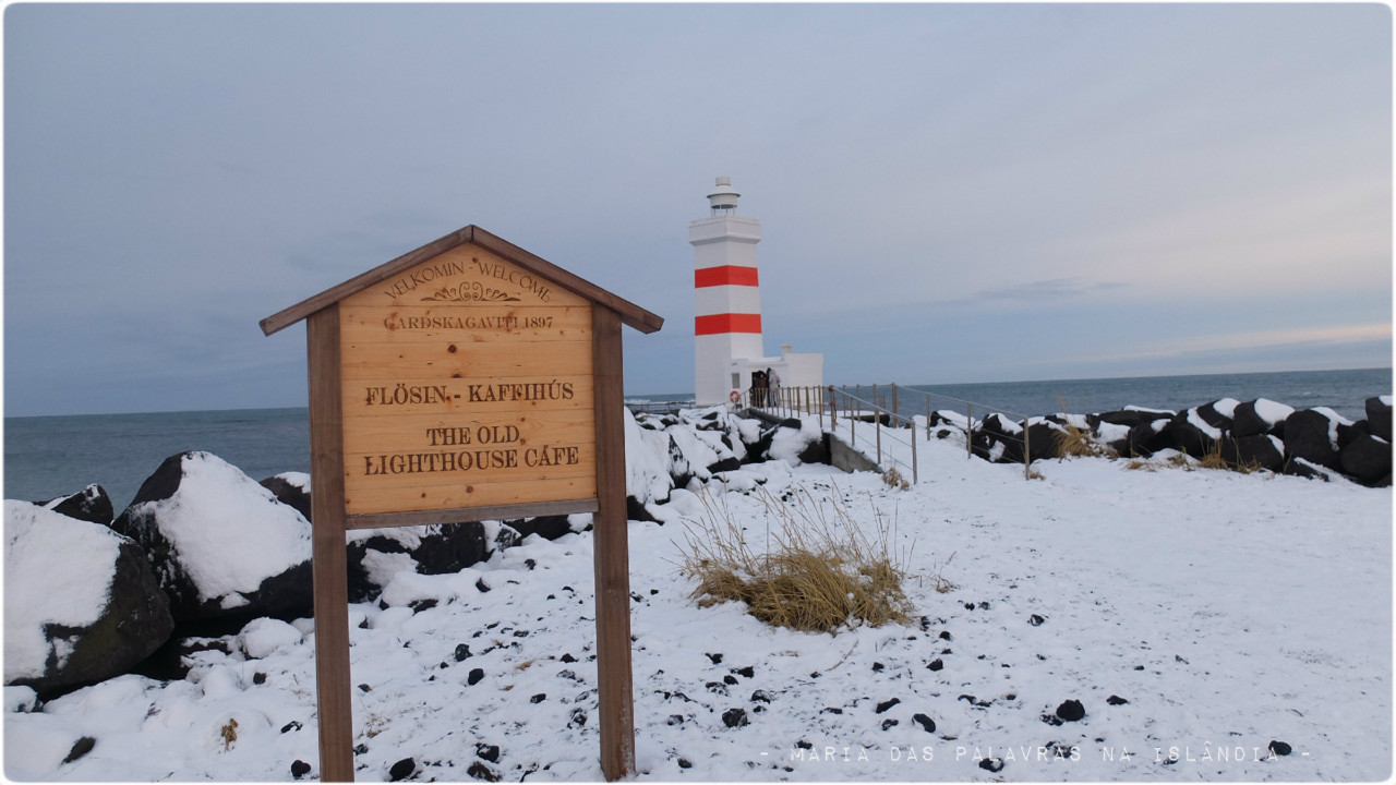 O farol em Gradur - Maria das Palavras na Islandia