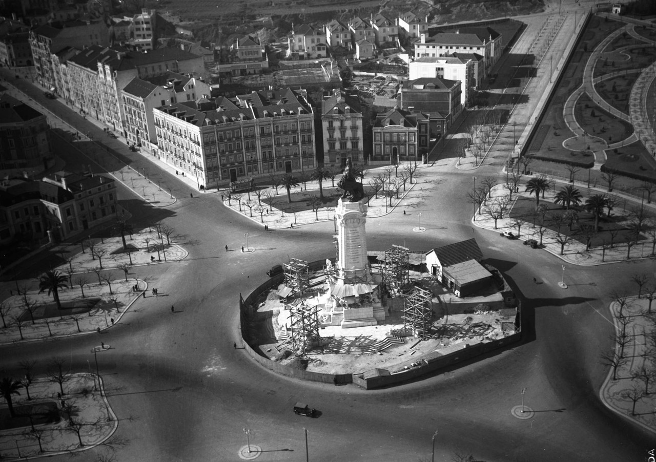 Rotunda, Lisboa (P. Correia, c. 1934)