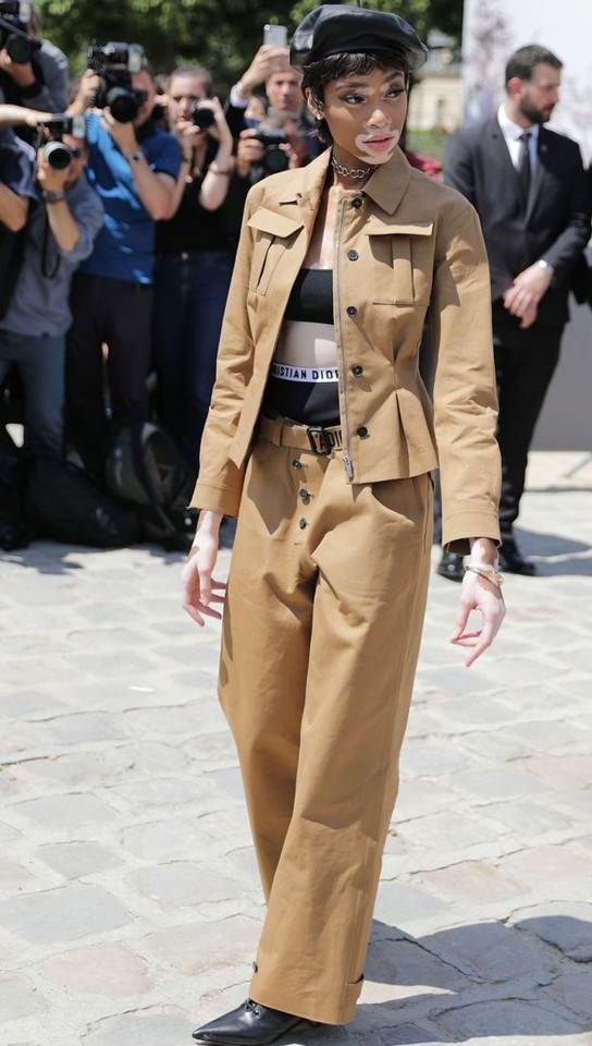 Celebrities-arrive-at-the-Dior-FW1718-show-during-