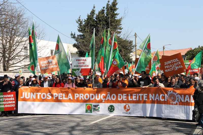 Produtores leite Porto 14 Março 2016