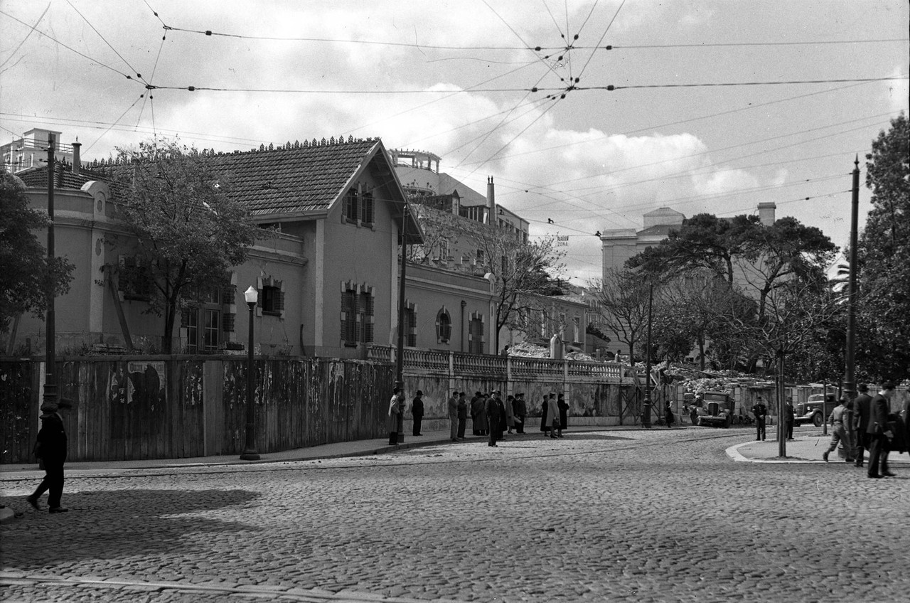 Praça Duque de Saldanha e prolongamento da avenid