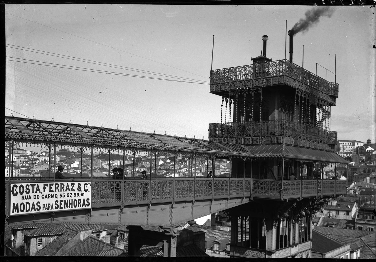 Elevador de Santa Justa, sd, foto de Paulo Guedes.