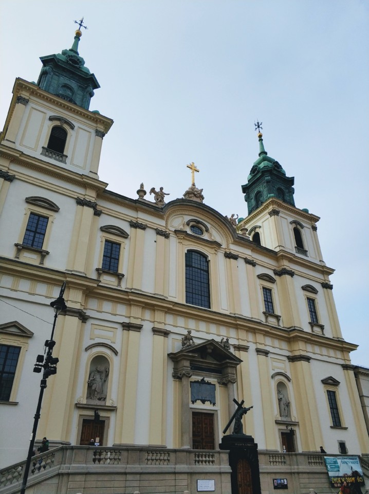 Igreja de Santa Cruz, Varsóvia.jpg