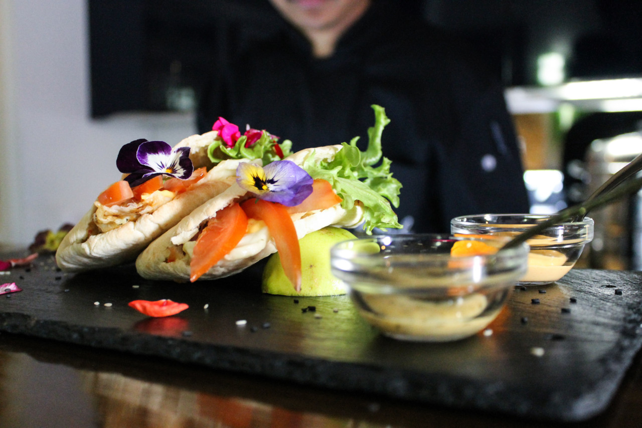 Soul Kitchen & Bar_Queijo Halloumi grelhado em P+ Soul Kitchen & Bar_Queijo Halloumi grelhado em P+