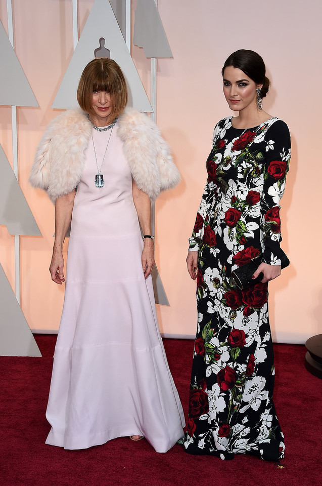 anna-wintour-bee-shaffer-oscars-red-carpet-2015.jp