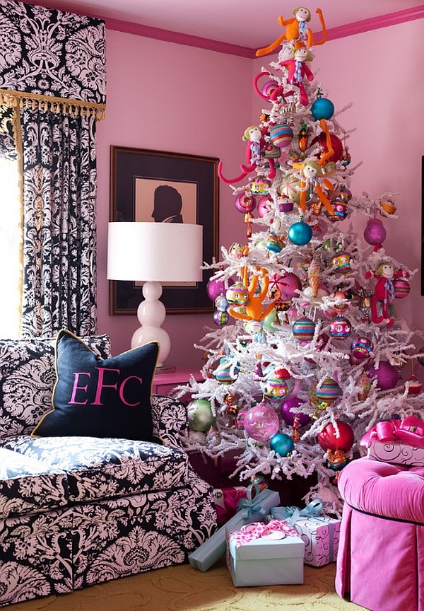 Pink-and-blue-Christmas-tree-decorations.jpg Pink-and-blue-Christmas-tree-decorations.jpg