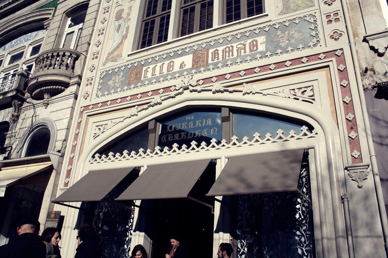 lello entrada.JPG lello entrada.JPG