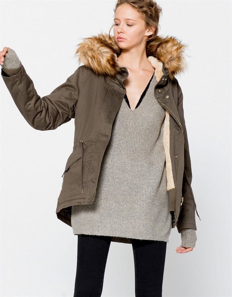 pull-and-bear-casacos-outono-inverno-2016-2017 (5) pull-and-bear-casacos-outono-inverno-2016-2017 (5)