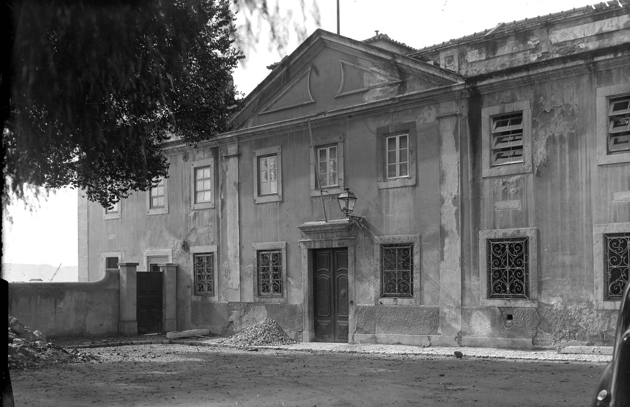 Asilo de Santa Catarina, fachada, 1948, foto de Ed
