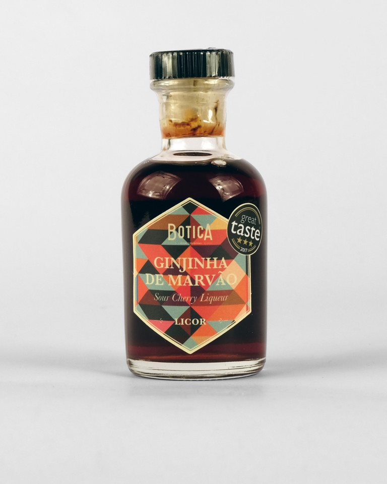 ginginha de Marvão -5€ - a vida portuguesa.jpg