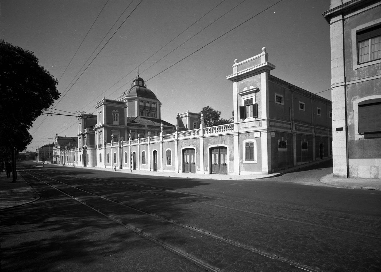 Palácio Burnay, 1966, foto de Armando Serôdio.jp