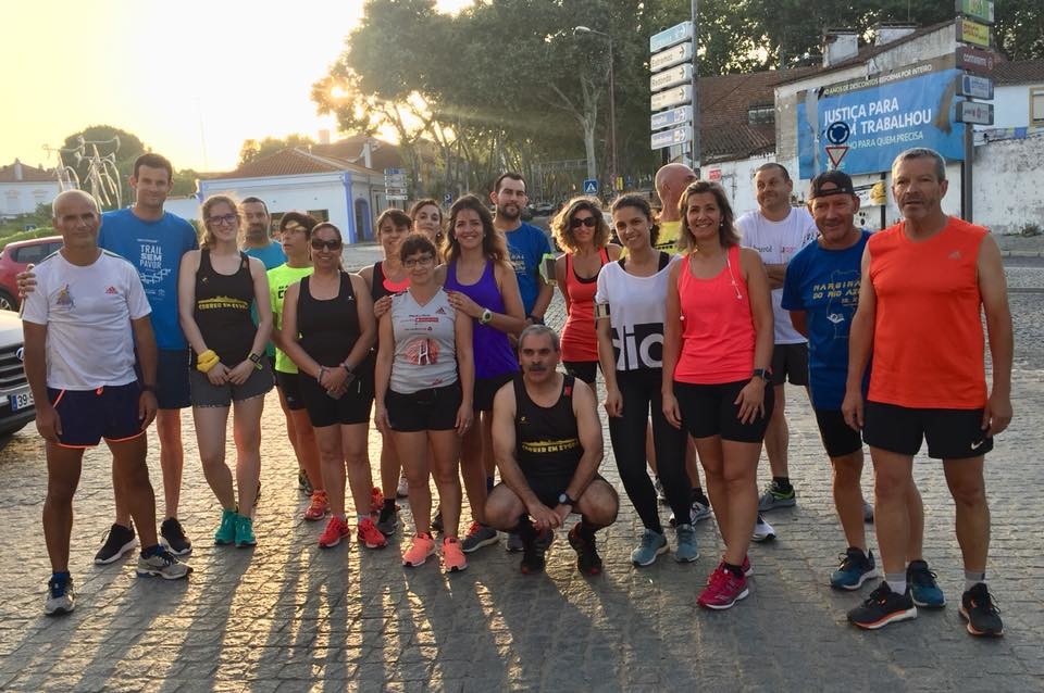 Correr em grupo.jpg Correr em grupo.jpg
