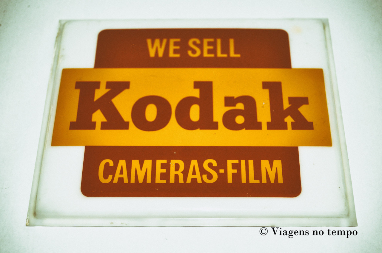 Viagens no tempo_DSC6539a_0040_Placa publicitária Viagens no tempo_DSC6539a_0040_Placa publicitária