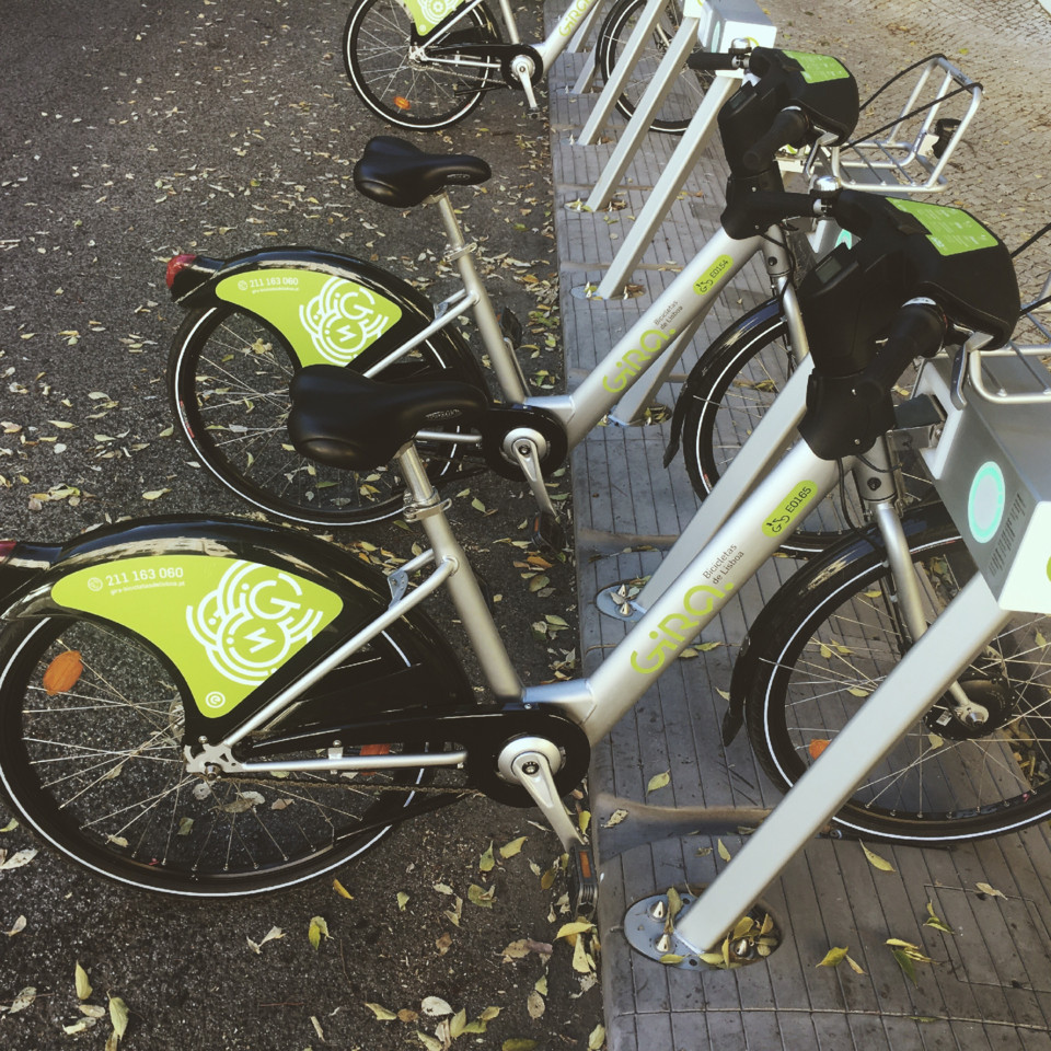 bicicletas gira.JPG bicicletas gira.JPG