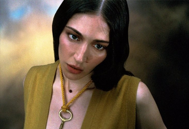 Caroline Polachek.jpg