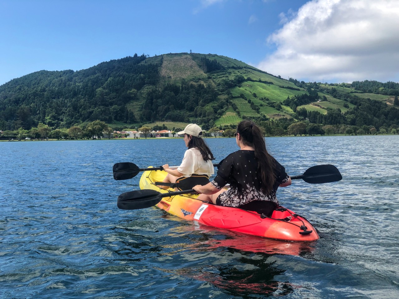 Canoagem na Lagoa das Sete Cidades.jpeg