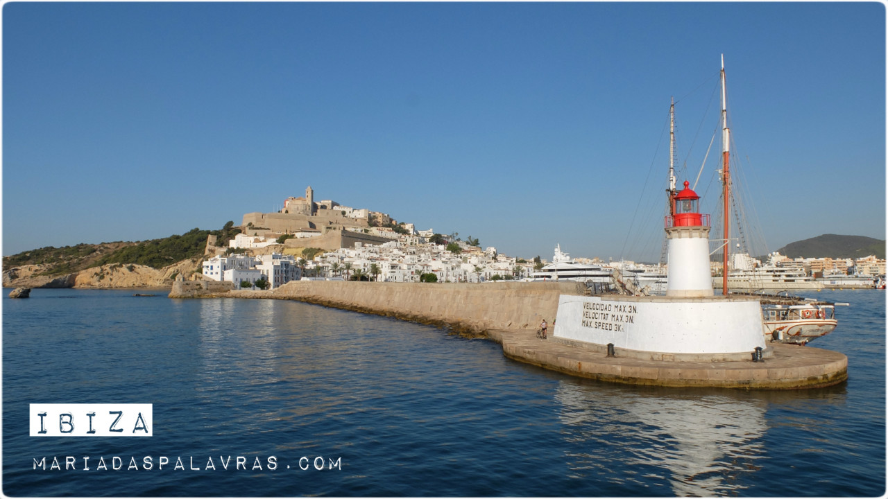Maria das Palavras nas Ilhas Baleares - Ibiza Old Town