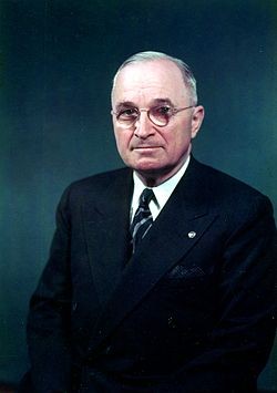 TRUMAN_58-766-06.jpg