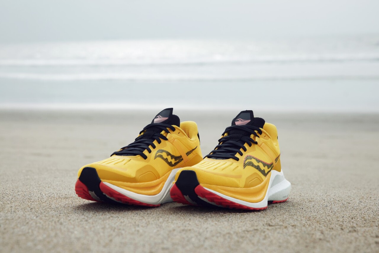 SS22_Tempus_W_Vizi Gold_1.jpg