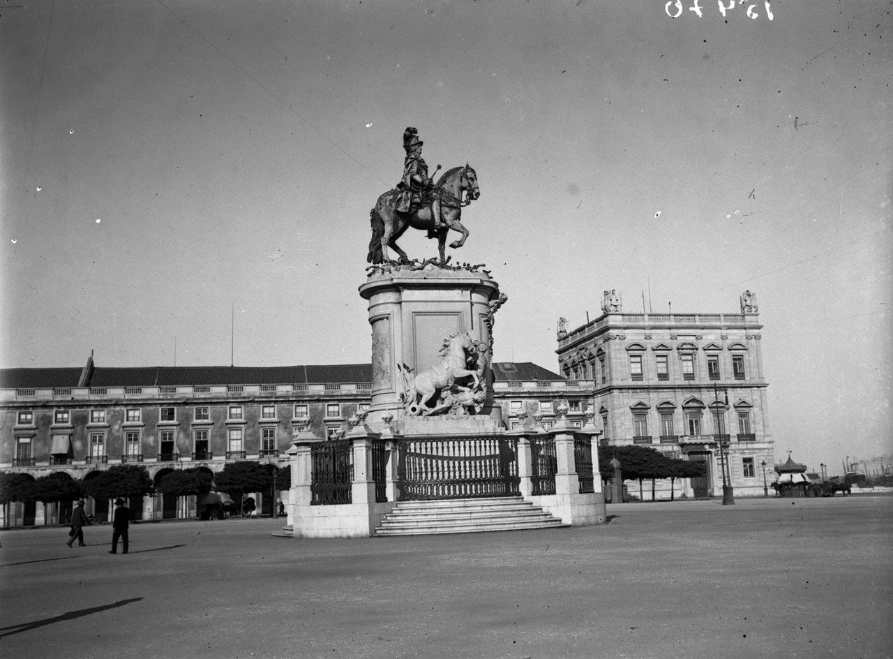 Estátua equestre de D. José , sd, foto de José 
