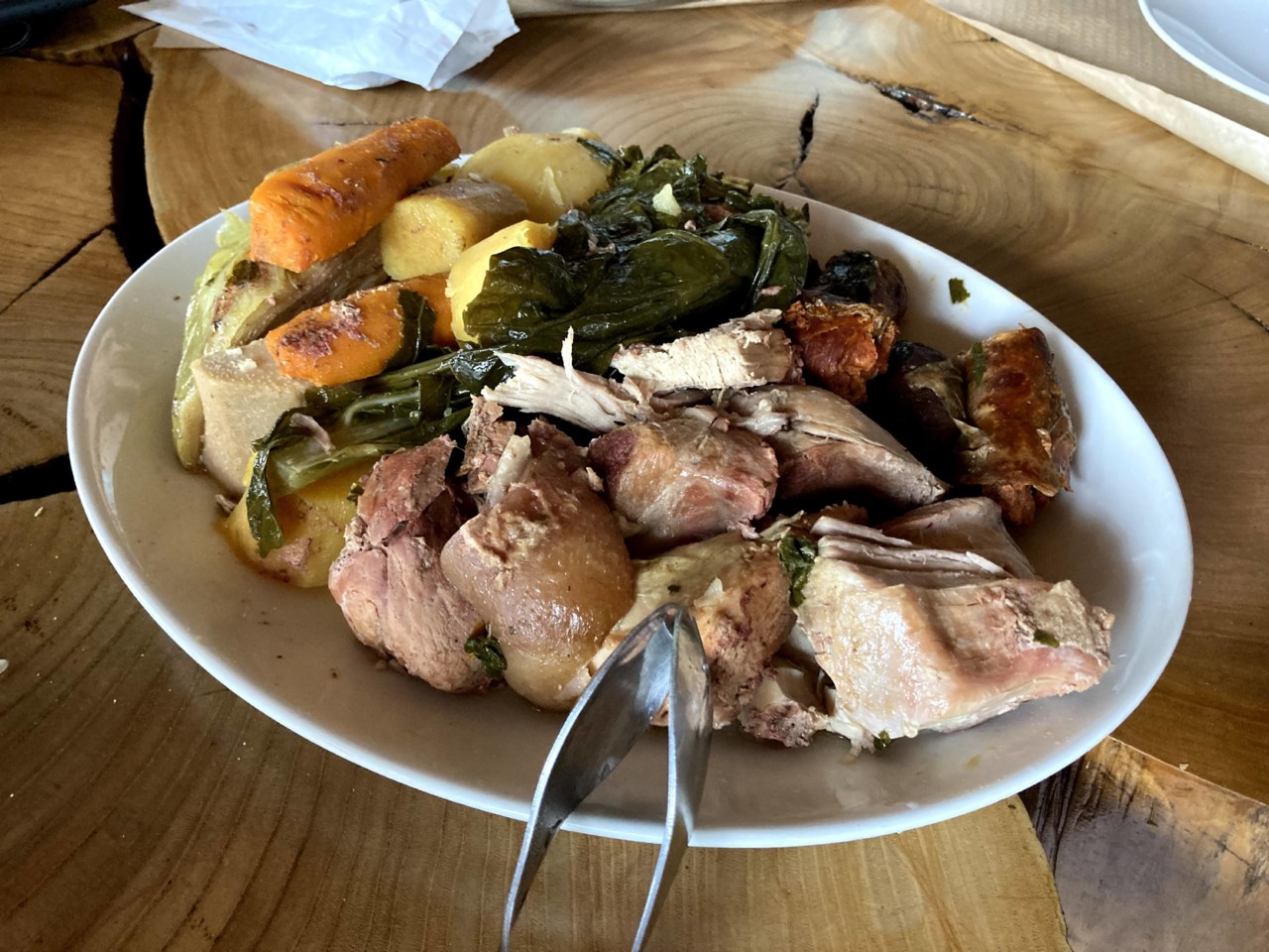 Cozido das furnas.jpeg