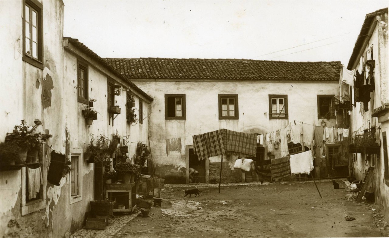 Pátio do Biaggi, às Amoreiras, sd, foto de Eduar Pátio do Biaggi, às Amoreiras, sd, foto de Eduar