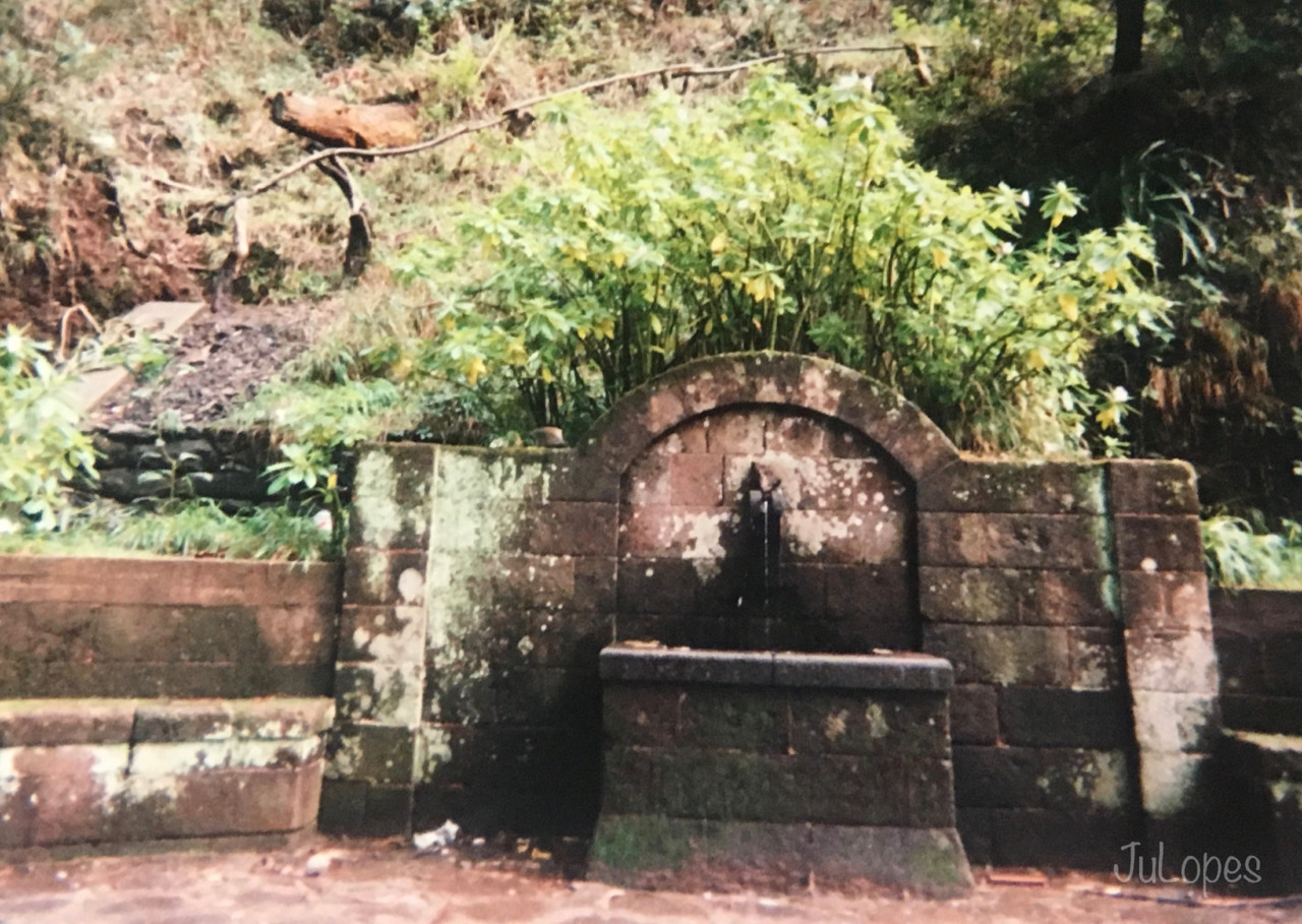 Porto Moniz.jpg Porto Moniz.jpg