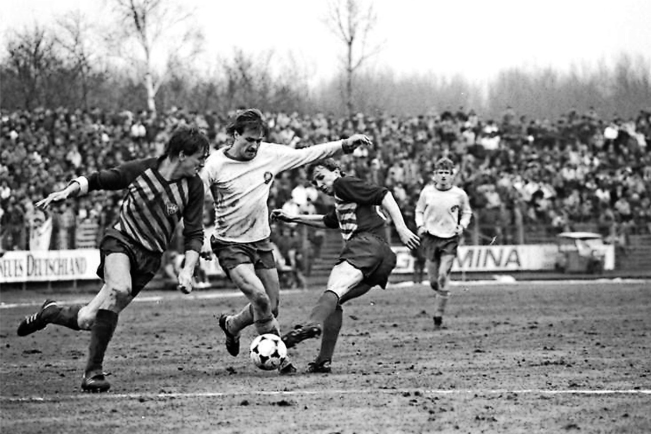 Hans Richter ao centro