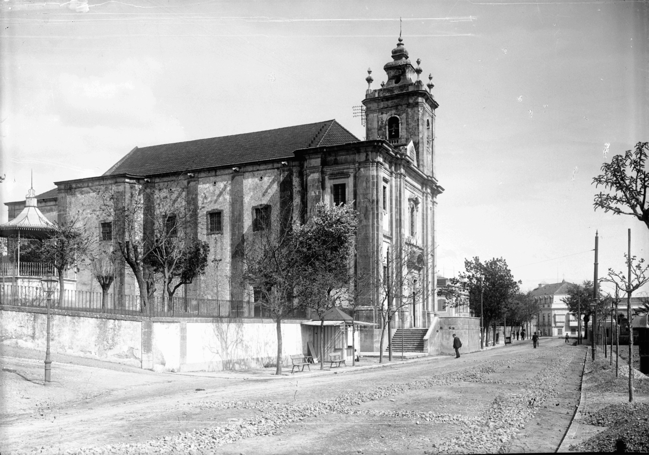 Igreja de Nossa Senhora do Amparo, Benfica (P. Guedes, c. 1900)