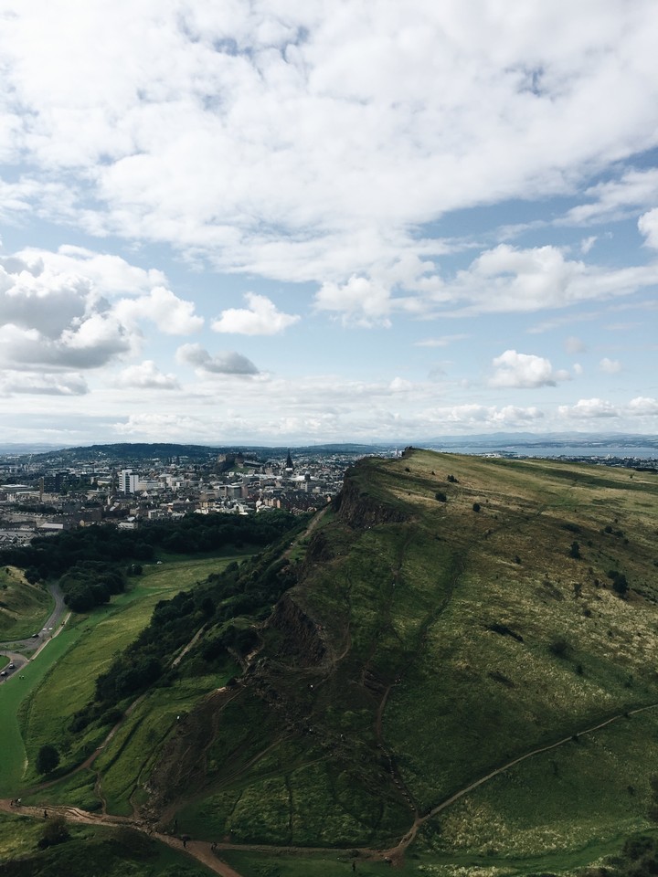 arthurs-seat.jpg arthurs-seat.jpg