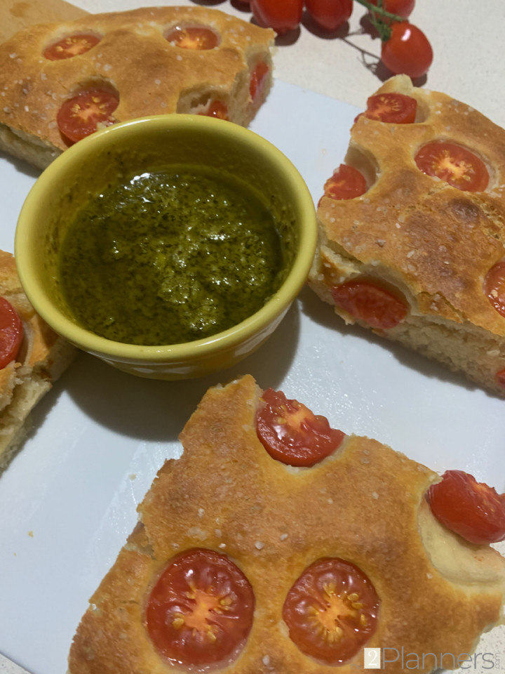 Focaccia al Pomodoro Recipe - Cherry Tomato Bread - The2Planners