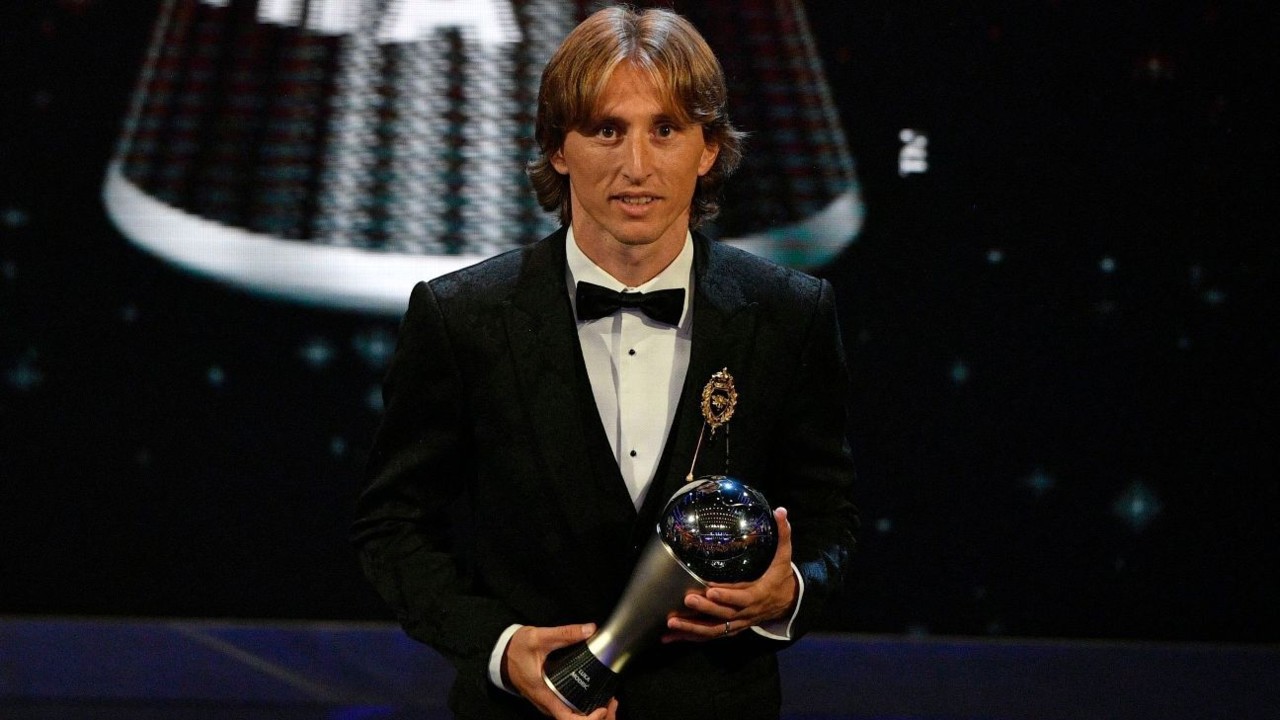 Luka Modric venceu o prémio de melhor do mundo da FIFA Luka Modric venceu o prémio de melhor do mundo da FIFA