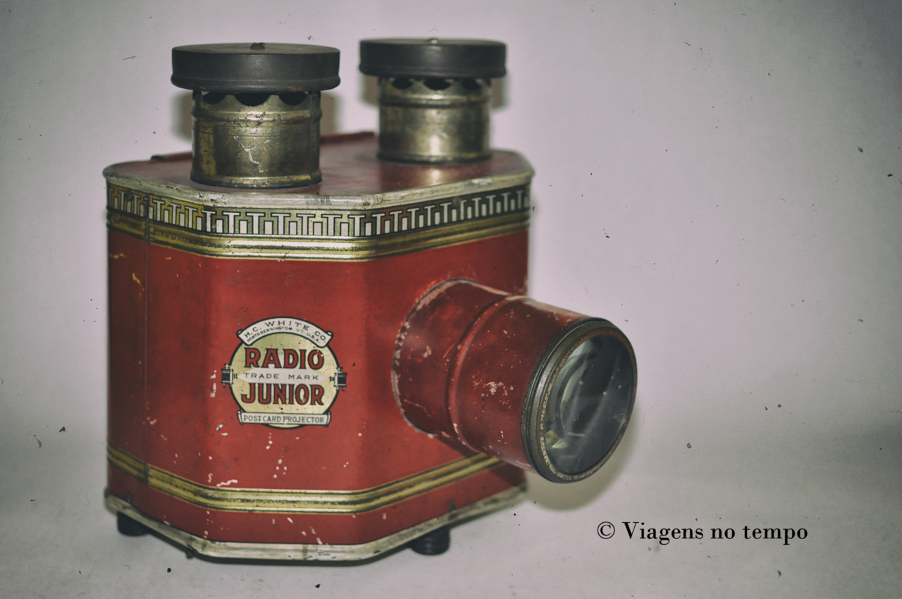 Viagens no tempo_DSC7027ac_0119_Postcard Projector