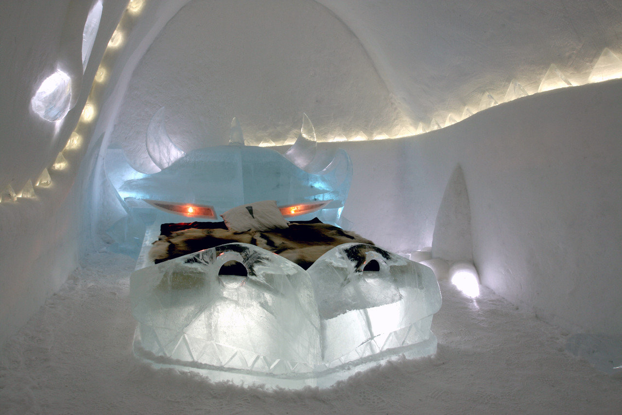 Dragon_icehotel.jpg