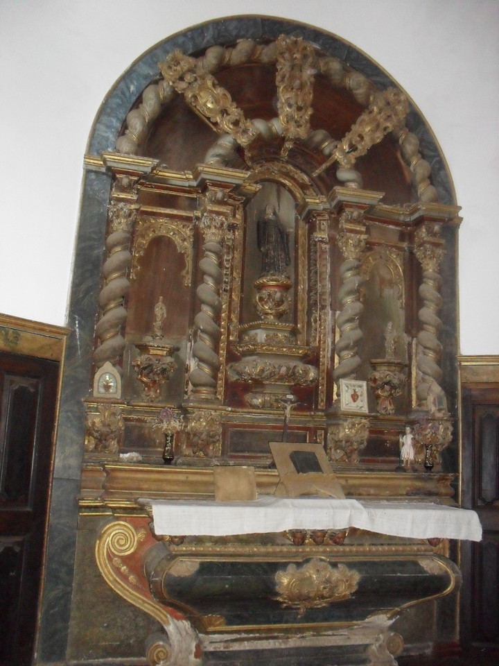 Altar de Santa Rita.JPG