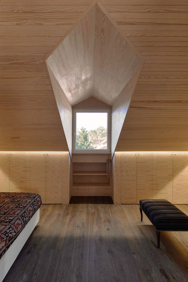 House-in-Estoril-24-850x1273.jpg House-in-Estoril-24-850x1273.jpg