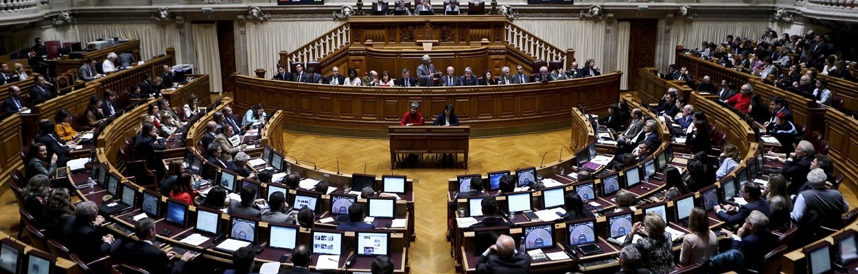 plenario_assembleia_republica