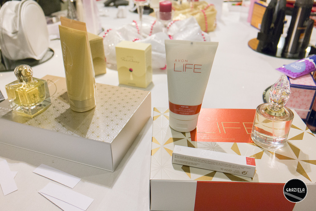 Avon-4936.jpg Avon-4936.jpg