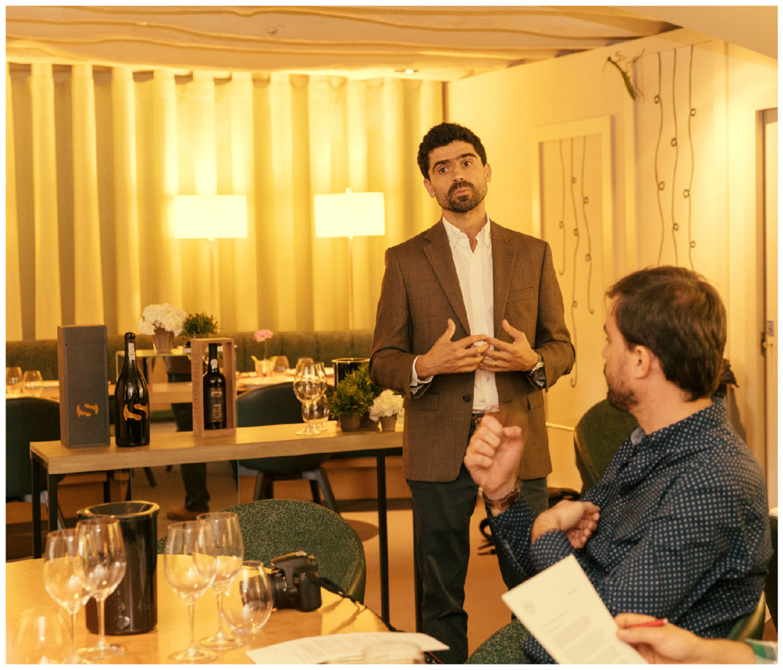 Poças Símbolo 2014 ©João Ferrand