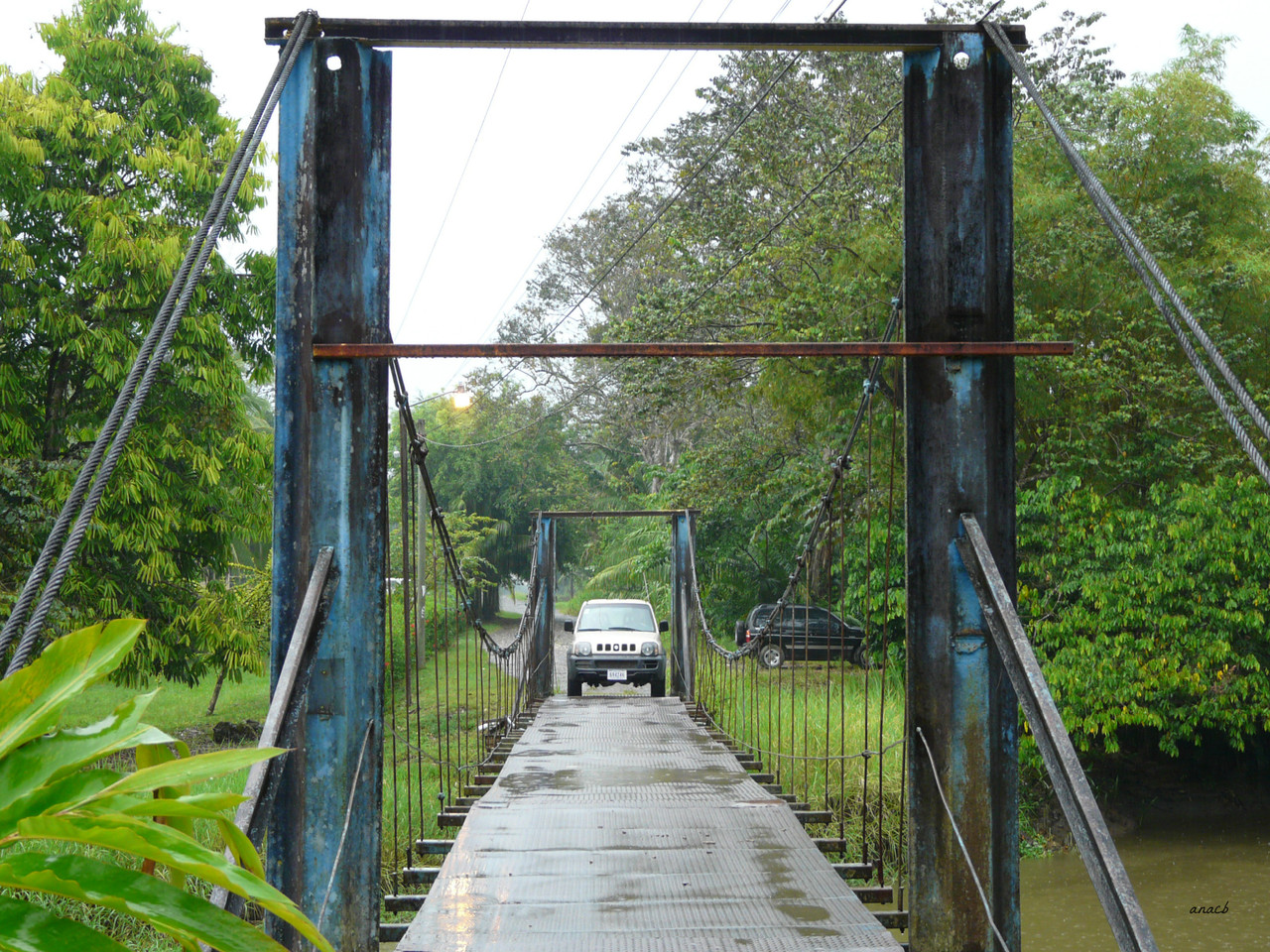 Sierpe-ponte de acesso ao hotel (1273) cópia assi