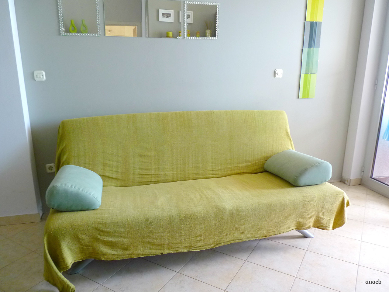 Vila Marer living-room.jpg