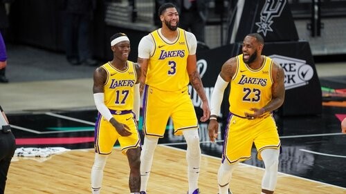 Schröder é novidade nos Lakers
