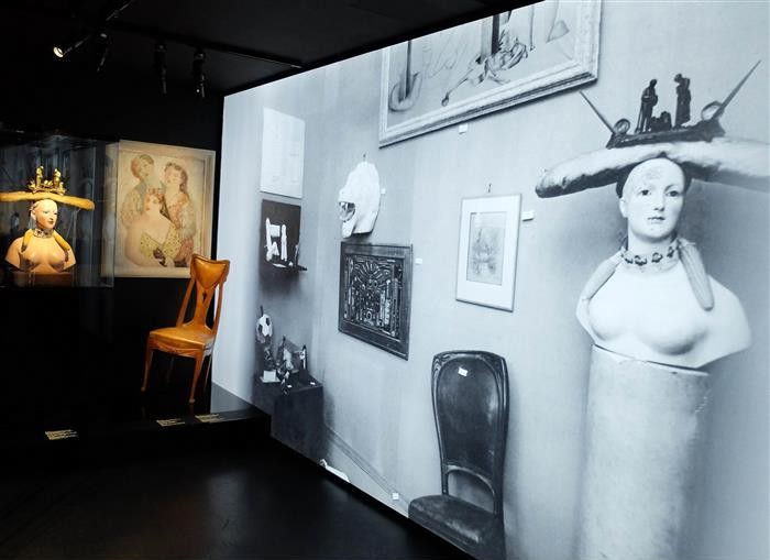 Christian-Dior-Couturier-Reve-Exhibition-Paris-Fas