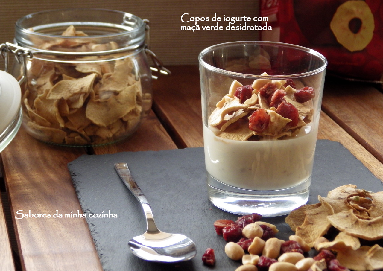 IMGP5248-Copos de iogurte com maçã verde desidra