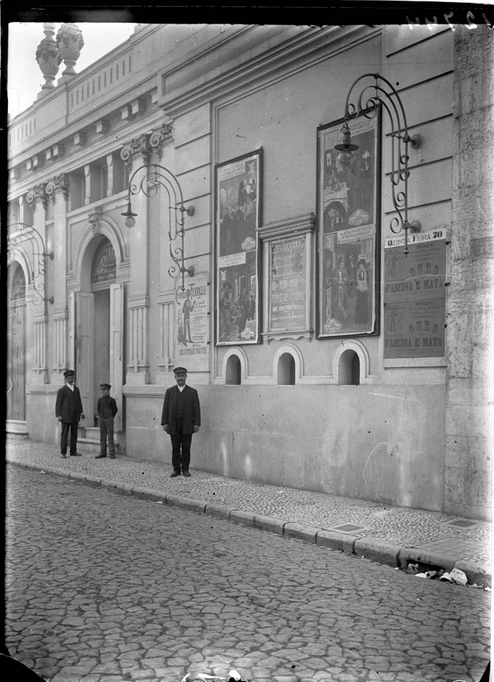 Cinema Chiado Terrasse, foto de Alberto Carlos Lim Cinema Chiado Terrasse, foto de Alberto Carlos Lim