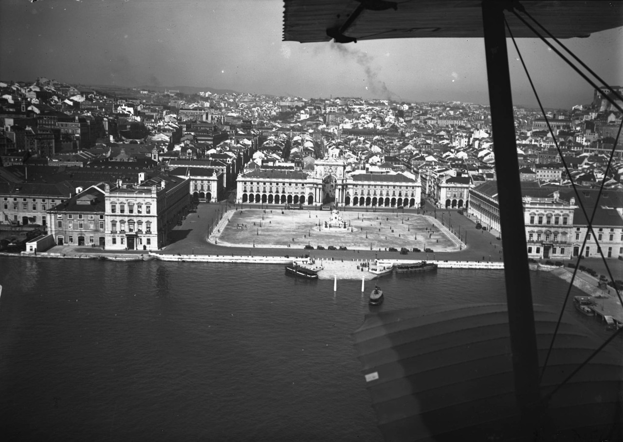 Vista aérea da Praça do Comércio, foto de Pinhe Vista aérea da Praça do Comércio, foto de Pinhe